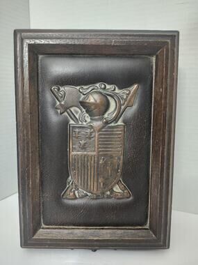 Vintage Acsons Import Co Wood Valet Jewelry Box Heraldic Knight Shield Crest